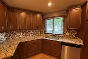 414 S Dee Rd, Park Ridge, IL 60068 - Photo 3