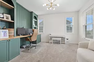 1045 Sugar Maple Dr, Crystal Lake, IL 60012 - Photo 9