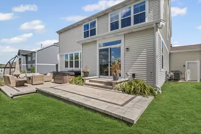 1045 Sugar Maple Drive, Crystal Lake, IL 60012 - Photo 5