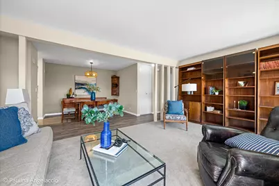 540 Shorely Drive #104, Barrington, IL 60010 - Photo 3