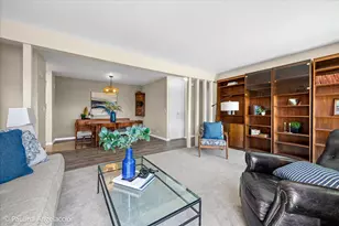 540 Shorely Dr, Barrington, IL 60010 - Photo 3