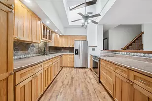 12266 N Grove Rd, Sycamore, IL 60178 - Photo 19