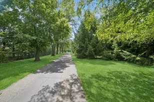 12266 N Grove Rd, Sycamore, IL 60178 - Photo 13