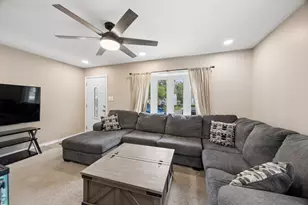 3933 W 85th Pl, Chicago, IL 60652 - Photo 5
