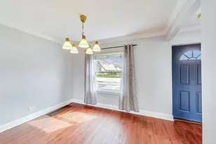 402 N Main St, Mount Prospect, IL 60056 - Photo 7