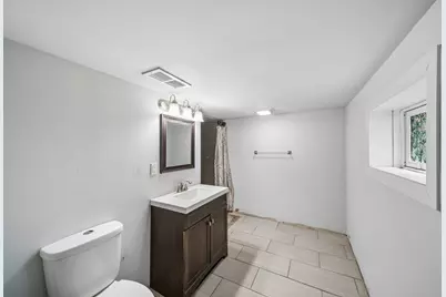 134 S Pick Avenue, Elmhurst, IL 60126 - Photo 17