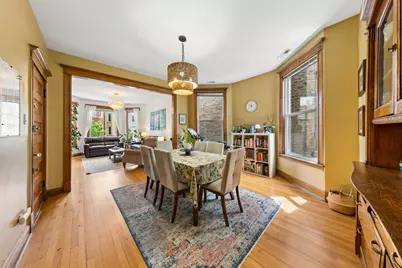 2434 N Albany Avenue, Chicago, IL 60647 - Photo 5