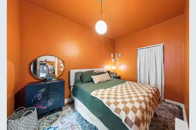 2434 N Albany Avenue, Chicago, IL 60647 - Photo 19
