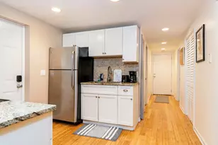2434 N Albany Ave, Chicago, IL 60647 - Photo 33