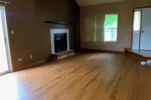 1502 Root St, Crest Hill, IL 60403 - Photo 3