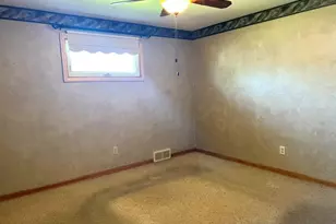 203 Oneill St, Joliet, IL 60436 - Photo 11