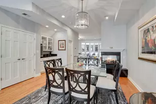 1239 N State Pkwy, Chicago, IL 60610 - Photo 13