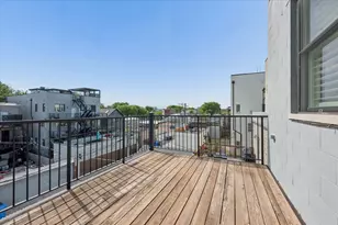 529 N Claremont Ave, Chicago, IL 60612 - Photo 15