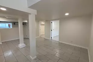 2750 S Sacramento Ave, Chicago, IL 60623 - Photo 17