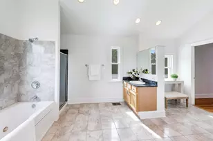 2157 W Erie St, Chicago, IL 60612 - Photo 29