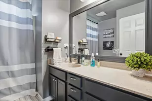 650 Iris Ct, Lake Villa, IL 60046 - Photo 33