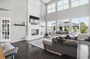 650 Iris Ct, Lake Villa, IL 60046 - Photo 11