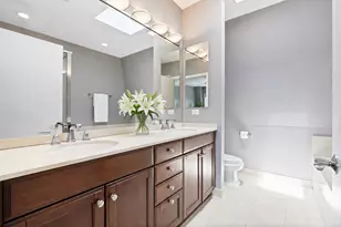 2631 N Hartland Ct, Chicago, IL 60614 - Photo 21