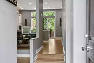 2631 N Hartland Ct, Chicago, IL 60614 - Photo 3