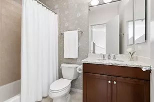 2631 N Hartland Ct, Chicago, IL 60614 - Photo 29