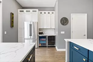 2631 N Hartland Ct, Chicago, IL 60614 - Photo 15