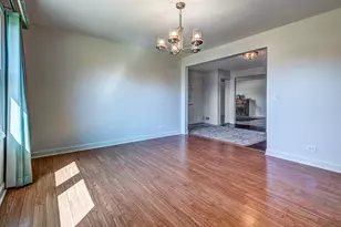 11 Birchwood Ave, Deerfield, IL 60015 - Photo 5