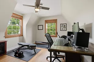 822 S Chester Ave, Park Ridge, IL 60068 - Photo 27