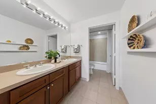 222 S Racine Ave, Chicago, IL 60607 - Photo 17