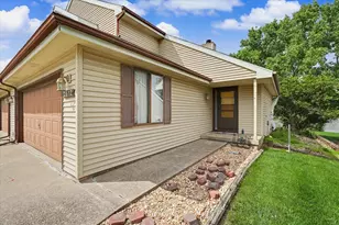 2612 Natalie Dr, Champaign, IL 61822 - Photo 5