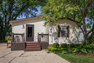 38569 N Sheridan Road #390, Beach Park, IL 60099 - Photo 1