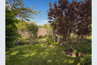 38569 N Sheridan Road #390, Beach Park, IL 60099 - Photo 25