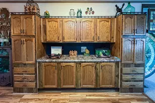 38569 N Sheridan Rd, Beach Park, IL 60099 - Photo 7