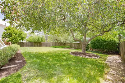 1020 Pembridge Road, Lake Zurich, IL 60047 - Photo 41