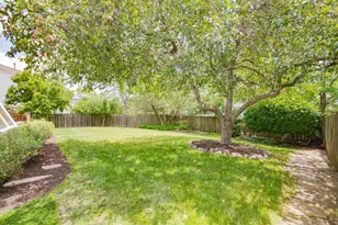 1020 Pembridge Rd, Lake Zurich, IL 60047 - Photo 41