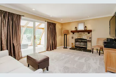 1020 Pembridge Road, Lake Zurich, IL 60047 - Photo 15