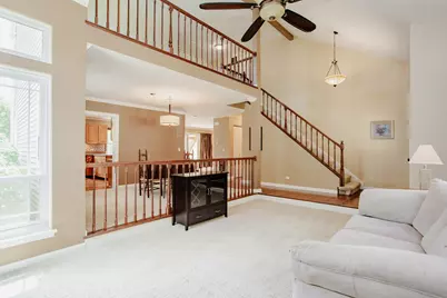1020 Pembridge Road, Lake Zurich, IL 60047 - Photo 5