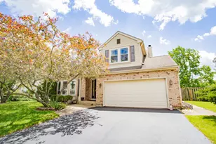 1020 Pembridge Rd, Lake Zurich, IL 60047 - Photo 1