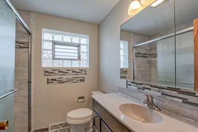 6651 N Oconto Avenue, Chicago, IL 60631 - Photo 13