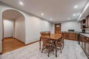5N411 Andrene Ln, Itasca, IL 60143 - Photo 9