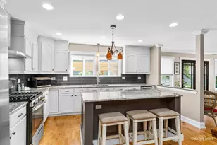 1016 Bayhill Ln, Shorewood, IL 60404 - Photo 11