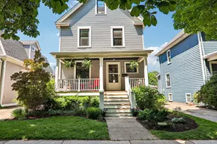 4630 N Kilbourn Ave, Chicago, IL 60630 - Photo 1