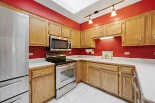 16713 Ridgeland Ave, Tinley Park, IL 60477 - Photo 9
