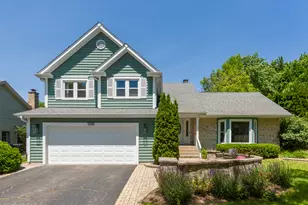 1205 Ardmore Dr, Naperville, IL 60540 - Photo 3