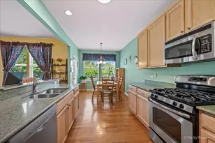 4041 Whitehall Ln, Algonquin, IL 60102 - Photo 11