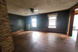 900 W Jackson St, Ottawa, IL 61350 - Photo 3