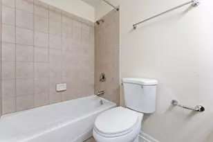 7018 N Ashland Blvd, Chicago, IL 60626 - Photo 13