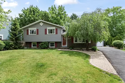 33338 N Sears Boulevard, Grayslake, IL 60030 - Photo 1