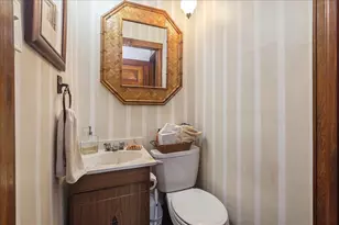 812 Campbell St, Joliet, IL 60435 - Photo 19