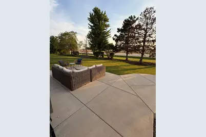 24040 S Gregory, Manhattan, IL 60442 - Photo 5