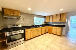 3439 S Claremont Ave, Chicago, IL 60608 - Photo 13